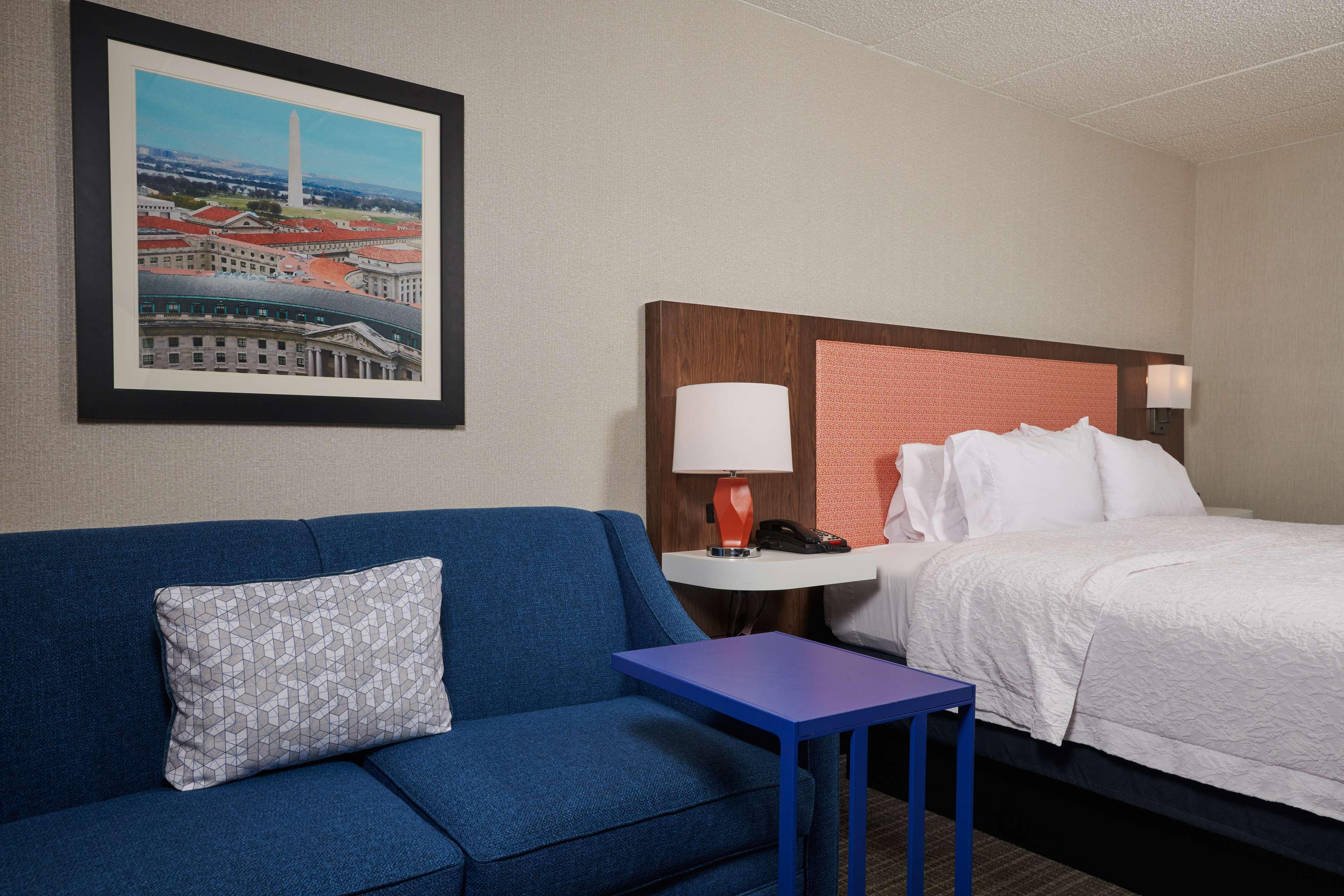 Hampton Inn Fairfax City Exterior photo